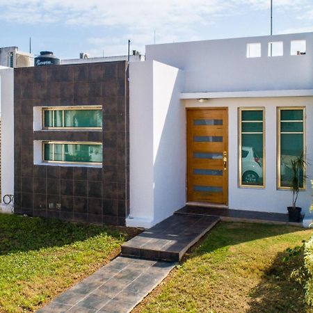 Casa Moderna En Segura Residencial Hacienda Chetumal Villa Eksteriør billede
